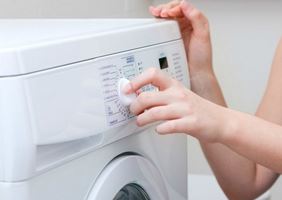 Машинка не вмикається?  Перевіримо модуль керування